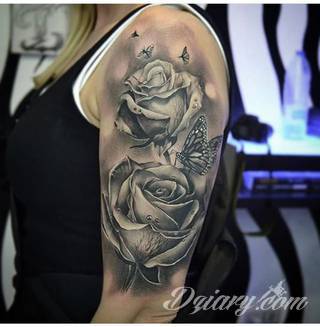 Niesamowite w swojej formie tatuaże-rękawy zajmują cała powierzchnię ramiona i przedramiona. Tworzą jednolitą zdobiącą ciało całość. Taki graficzny rękaw na skórze to tatuaż szczególnie ciekawy w przypadku aktywnych, silnych mężczyzn. 