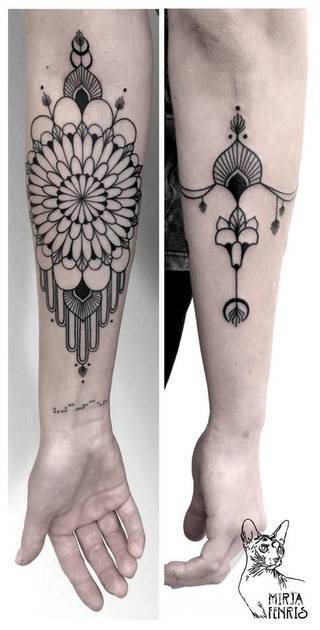 Niesamowite w swojej formie tatuaże-rękawy zajmują cała powierzchnię ramiona i przedramiona. Tworzą jednolitą zdobiącą ciało całość. Taki graficzny rękaw na skórze to tatuaż szczególnie ciekawy w przypadku aktywnych, silnych mężczyzn. 