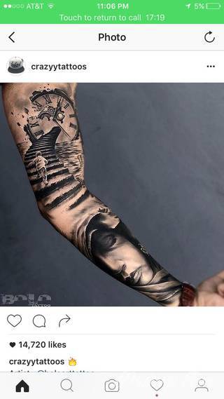 Niesamowite w swojej formie tatuaże-rękawy zajmują cała powierzchnię ramiona i przedramiona. Tworzą jednolitą zdobiącą ciało całość. Taki graficzny rękaw na skórze to tatuaż szczególnie ciekawy w przypadku aktywnych, silnych mężczyzn. 
