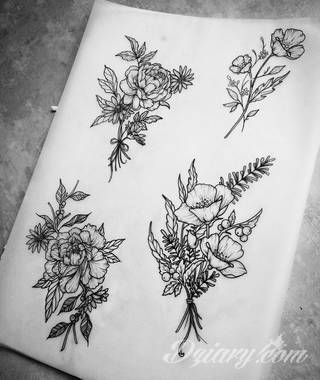 Niesamowite w swojej formie tatuaże-rękawy zajmują cała powierzchnię ramiona i przedramiona. Tworzą jednolitą zdobiącą ciało całość. Taki graficzny rękaw na skórze to tatuaż szczególnie ciekawy w przypadku aktywnych, silnych mężczyzn. 