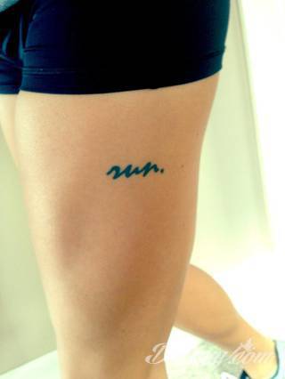 Niesamowite w swojej formie tatuaże-rękawy zajmują cała powierzchnię ramiona i przedramiona. Tworzą jednolitą zdobiącą ciało całość. Taki graficzny rękaw na skórze to tatuaż szczególnie ciekawy w przypadku aktywnych, silnych mężczyzn. 