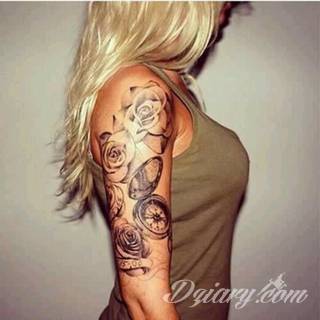 Niesamowite w swojej formie tatuaże-rękawy zajmują cała powierzchnię ramiona i przedramiona. Tworzą jednolitą zdobiącą ciało całość. Taki graficzny rękaw na skórze to tatuaż szczególnie ciekawy w przypadku aktywnych, silnych mężczyzn. 