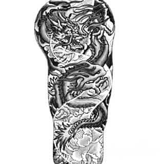 Niesamowite w swojej formie tatuaże-rękawy zajmują cała powierzchnię ramiona i przedramiona. Tworzą jednolitą zdobiącą ciało całość. Taki graficzny rękaw na skórze to tatuaż szczególnie ciekawy w przypadku aktywnych, silnych mężczyzn. 