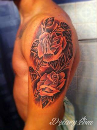 Jeden z najpopularniejszych formatów graficznych na tatuaże. Róża, kwiat o wyjątkowej symbolice, to grafika o szczególnej kolorystyce na ciele. Królowa kwiatów - za którą uważana jest róża - to ciekawie skomponowane wymiary rysunków: niewielkie jak i komponowane np. z czaszką. 