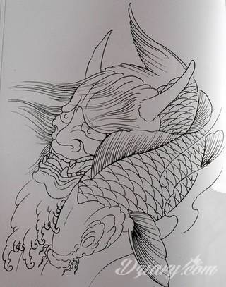 Tatuaże z rybą koi to symbolika dążenia - wytrwałego kierowania się w określoną stronę za wszelką cenę i niezależnie od okoliczności. Rysunki z rybą Koi to jednak również ogromna mnogość barw; tworzony w ten sposób karp staje się prawdziwie fantazyjną grafiką na ciele. 