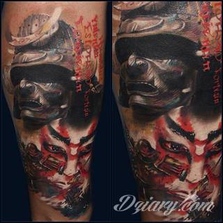 Drapieżne tatuaże niczym wprost z ciał japońskich wojowników doceniane są za różnorodność i oryginalność. Samurajskie tatuaże to przede wszystkim drobiazgowość kreski połączona z czasami fantazyjną kolorystyką. Japońskie wzory najczęściej nawiązują do motywu azjatyckiego miecza. 