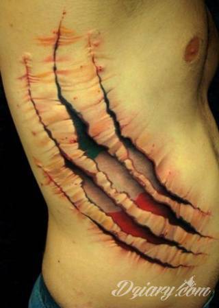 Tatuaże ze skorpionami są drapieżne, groźne, wizualnie niepokojące. Podkreślają mocne, męskie ciało, choć coraz chętniej z motywów skropiona korzystają również kobiety. Tatuaże zwracają uwagę bogatą kolekcją motywów - skorpion przybiera na nich różnorodną formę. 