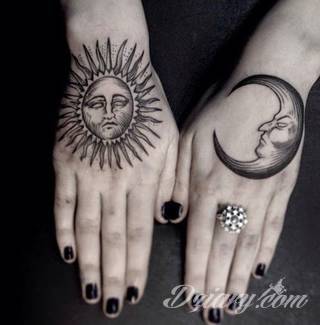Tatuaże prezentujące słońce to wyjątkowy wybór form. Słońce przybiera kształt ludzki, bywa całkowicie naturalistyczne, zajmuje na ciele duży fragment jak i bywa niewielkim symbolem na karku czy łokciu. Symbolika słońca na tatuażu nawiązuje bezpośrednio do pokładów wielkiej energii właściciela. 