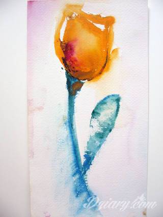 Jeden z wielu kwiatowych motywów na ciele; tatuaże eksponujące tulipany kojarzą się przede wszystkim z delikatnością. Lekkość kreski powoduje, że szczególnie urzekają na kobiecym ciele - tworzą urokliwe zdobienie każdego miejsca na skórze. 