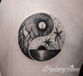 Yin Yang jest namacalnym symbolem równowagi; na ciele podkreśla idealny balans pomiędzy codziennymi siłami dobra i zła. Filozoficzny wymiar tatuaży yin yang może nabierać jednak również humorystycznego charakteru. 