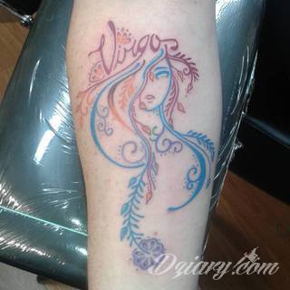 Niesłabnąca popularność tatuaży ze znakami zodiaku to efekt dążenia do podkreślenia swojej osobowości. Rak, wodnik, koziorożec czy inny z 12 znaków - każdy znak zodiaku graficznie daje nieograniczone możliwości ciekawego rysunku na ciele. 