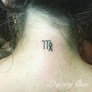 Niesłabnąca popularność tatuaży ze znakami zodiaku to efekt dążenia do podkreślenia swojej osobowości. Rak, wodnik, koziorożec czy inny z 12 znaków - każdy znak zodiaku graficznie daje nieograniczone możliwości ciekawego rysunku na ciele. 
