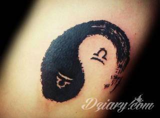 Niesłabnąca popularność tatuaży ze znakami zodiaku to efekt dążenia do podkreślenia swojej osobowości. Rak, wodnik, koziorożec czy inny z 12 znaków - każdy znak zodiaku graficznie daje nieograniczone możliwości ciekawego rysunku na ciele. 