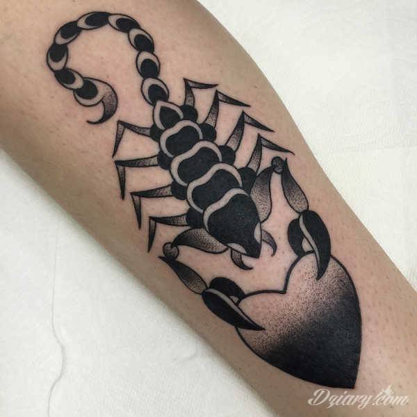 Tatuaż skorpiony