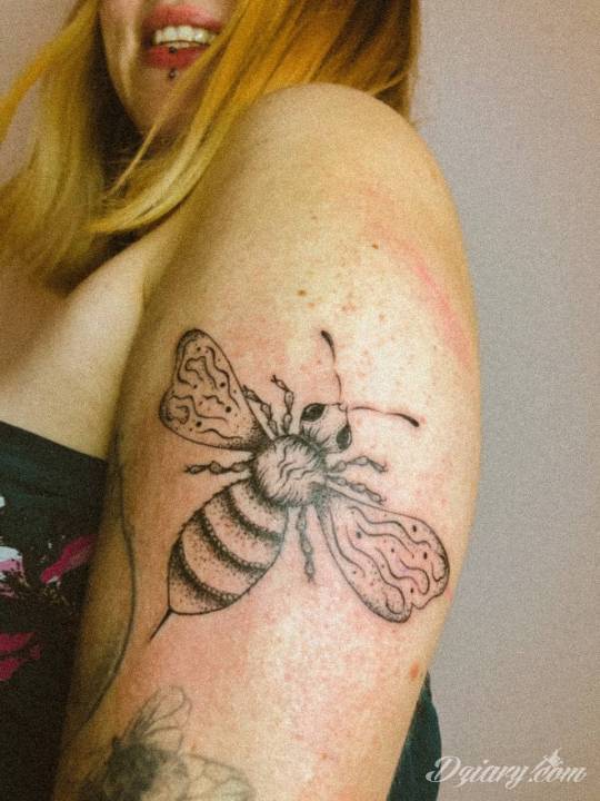 Tatuaż Pszczoła, pszczółka