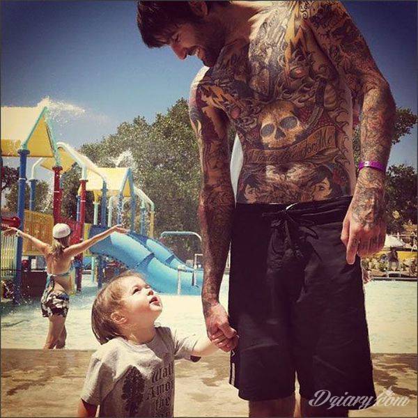 Tatuaż Tata z synem...