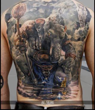 Genialny obraz na plecach wykonany przez Aleksandra "Sigala" Romasheva