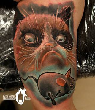 Grumpy cat w wykonaniu Kosy ze studia Speak In Color!
https://www.facebook.com/SpeakInColorTattoo
