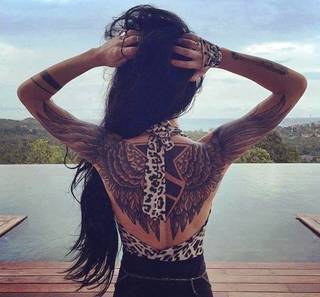 Kapitalny motyw skrzydeł