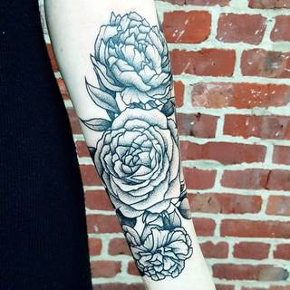 Każda róża na drodze Twojego życia będzie miała kolce - naucz się je kochać mimo wszystko.