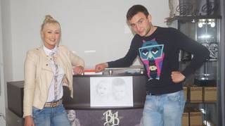 Nasza gwiazda ( Justyna Sawicka Must Be The Music) i autor wszystkich portretów Krzysiu :)