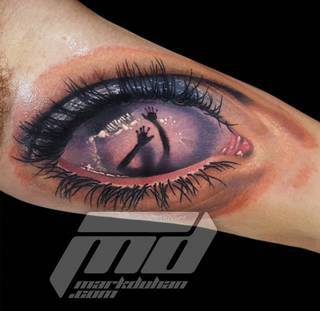 Nie bądź uwięziony w swoim spojrzeniu - popatrz czasem na świat z perspektywy innych.