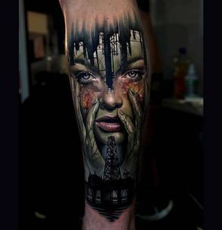 Nie chowaj się za maską społeczeństwa.