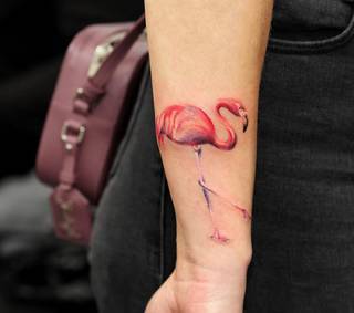 Odkryj swoją delikatną naturę i wprowadź ją do otaczającego świata. Niech rozprzestrzenia się na światy innych ludzi.