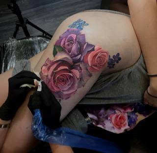 Pomiędzy pięknem a zachwyceniem kłębi się zauroczenie - ledwo zauważalne, a zmieniające wszystko.