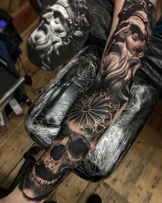 Rękaw w wykonaniu martinrothe