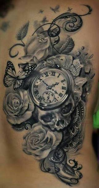 Różnorodne motywy z czaszką, zegarą i różem.