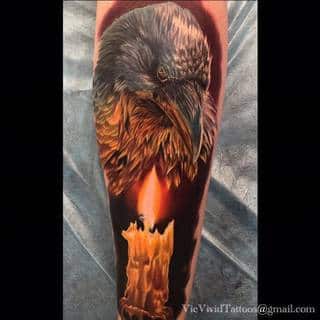 Rozpalam ognie swej duszy i sprawiam, że kształt wokół mnie kształtuje się w mrowiu myśli.