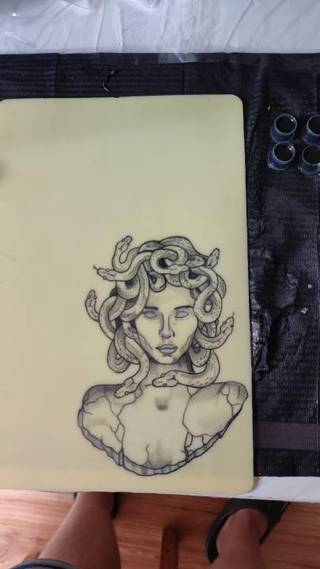 Siemanko, jak oceniacie? Jestem samoukiem a to moje początki na sztucznej skórze ;) 

Pozdrawiam!