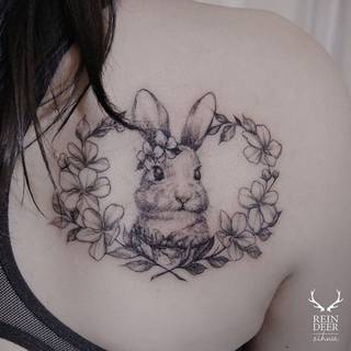 Skacz po świecie póki znajdziesz swoje miejsce.