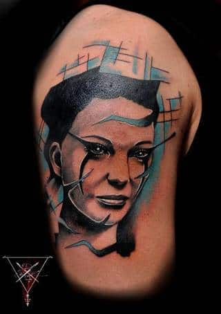 Studio tatuażu D13 znajduje się w samym sercu Toruńskiej starówki z pięknym widokiem na rynek staromiejski.To kolejne studio jakie prowadzimy pierwsze znajduje sie w Luksemburgu teraz czas na Polske
** Oferujemy **
- Zakrywanie, przerabianie, poprawianie starych tatuaży
- Realizowanie najśmielszych pomysłów na tatuaże
** Gwarantujemy **
- Sterylne warunki
- Atrakcyjne ceny
- Fachową pomoc
- Mnóstwo wzorów i czcionek do wyboru
- Profesjonalne podejście do każdego klienta
- Miłą atmosferę