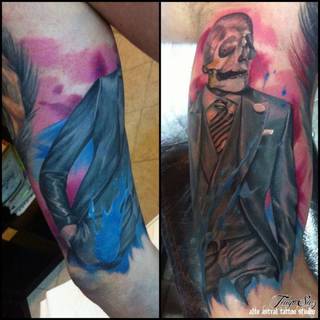 Szkielet w garniturze.