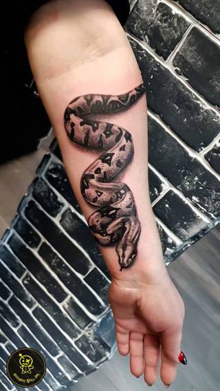 Galeria studia: Voodoo Doll Ink, Voodoo Doll Ink - studio tatuażu w Dąbrowie Górniczej