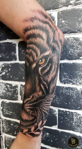 Galeria studia: Voodoo Doll Ink, Voodoo Doll Ink - studio tatuażu w Dąbrowie Górniczej