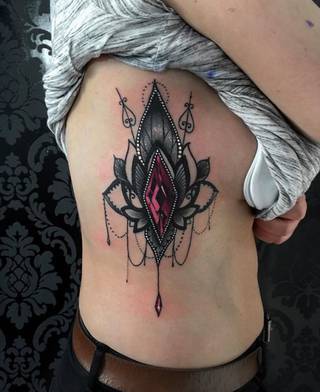 Wznieśmy się wszyscy w świetle naszej jaźni i poznajmy co jest ukryte wewnątrz.