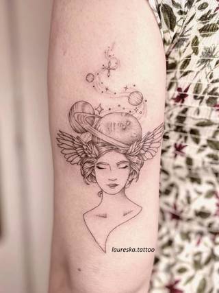 Galeria artysty: Laureska.tattoo, <p>Tatuuję w studiu Cudy Tattoo w Krakowie. Tworzę wzory cienką...