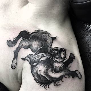 Z każdej strony dociera do Nas świadomość o nieubiegniętych doświadczeniach. Wstąpiwszy na nową drogę trzeba je znaleźć.