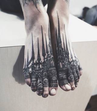 Z moich żalów mogłaby powstać forteca bezimiennych kłamstw.