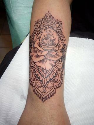 Galeria studia: Black Skull Tattoo, Pracownia powstała w 1998 roku....