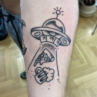 Galeria studia: Dirty Lust Tattoo Studio Warszawa, Dirty Lust Tattoo Studio znajduje... Galeria studia: Dirty Lust Tattoo Studio Warszawa, Dirty Lust Tattoo Studio znajduje...