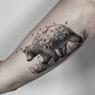 Galeria studia: Dirty Lust Tattoo Studio Warszawa, Dirty Lust Tattoo Studio znajduje... Galeria studia: Dirty Lust Tattoo Studio Warszawa, Dirty Lust Tattoo Studio znajduje...