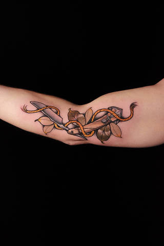 Galeria studia: Dirty Lust Tattoo Studio Warszawa, Dirty Lust Tattoo Studio znajduje... Galeria studia: Dirty Lust Tattoo Studio Warszawa, Dirty Lust Tattoo Studio znajduje...