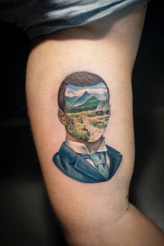 Galeria studia: Make Art Tattoo, Tatuatorzy Make Art Studio to...