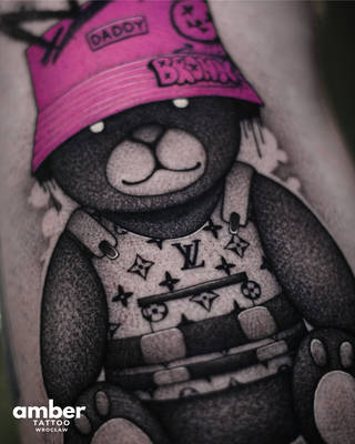 Galeria studia: Studio tatuażu Amber Tattoo Wrocław, Studio tatuażu Amber Tattoo założone... Galeria studia: Studio tatuażu Amber Tattoo Wrocław, Studio tatuażu Amber Tattoo założone...