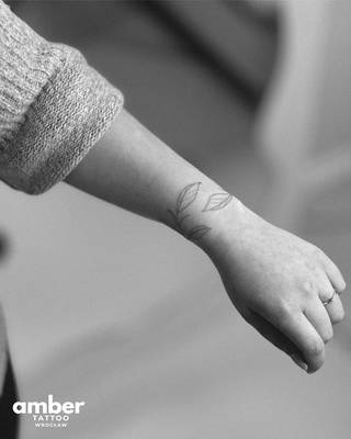 Galeria studia: Studio tatuażu Amber Tattoo Wrocław, Studio tatuażu Amber Tattoo założone... Galeria studia: Studio tatuażu Amber Tattoo Wrocław, Studio tatuażu Amber Tattoo założone...