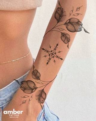 Galeria studia: Studio tatuażu Amber Tattoo Wrocław, Studio tatuażu Amber Tattoo założone... Galeria studia: Studio tatuażu Amber Tattoo Wrocław, Studio tatuażu Amber Tattoo założone...